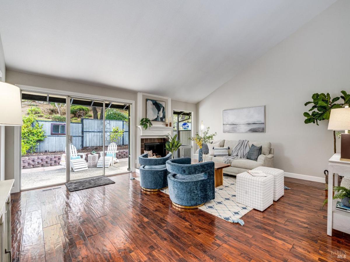 MLS #325092650 img 0