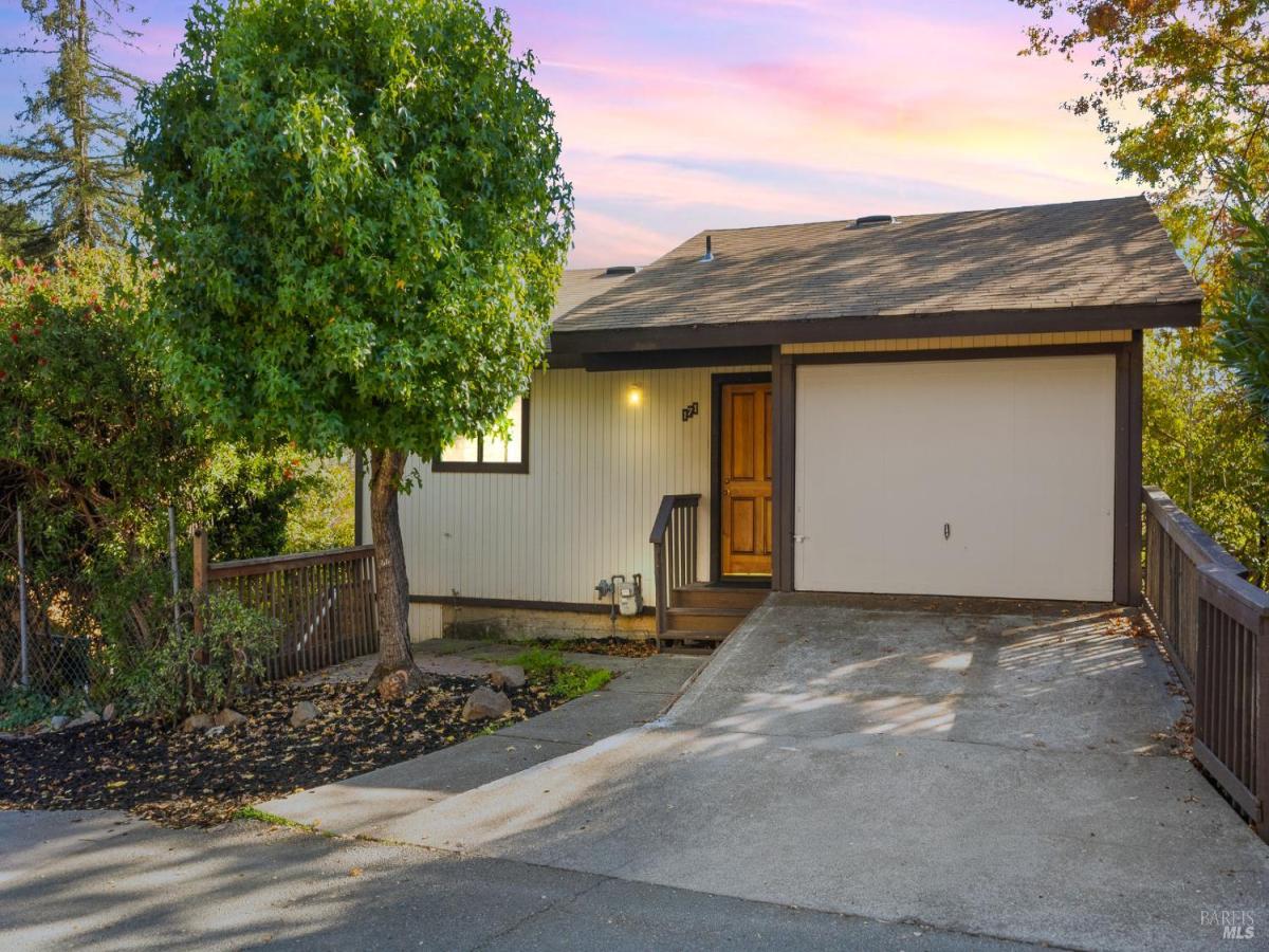 MLS #325094115 img 0