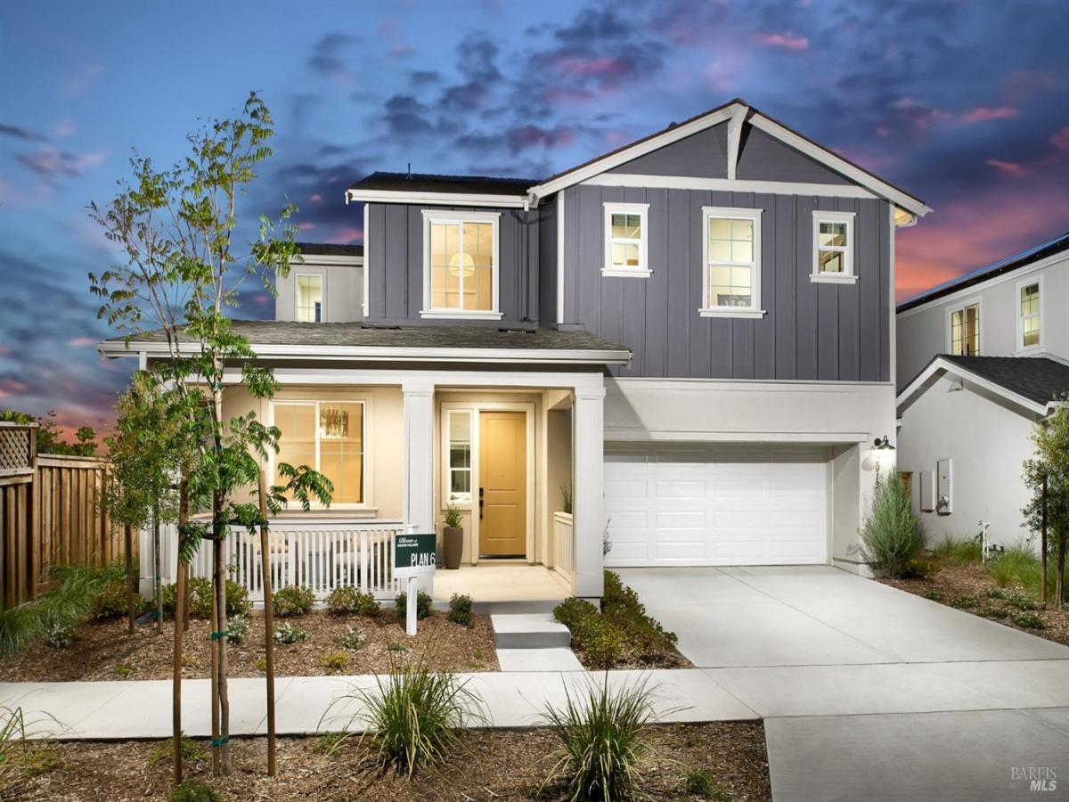 MLS #325094593 img 0