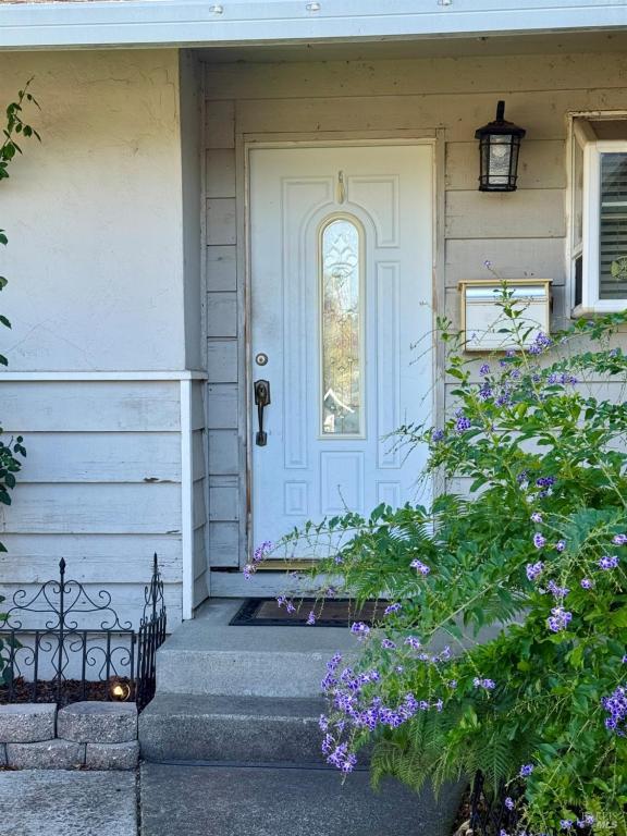 MLS #325095319 img 0