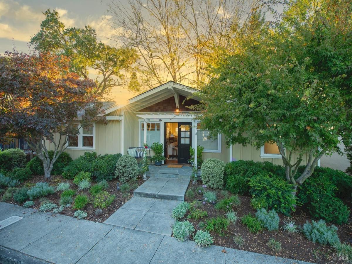 MLS #325095413 img 0