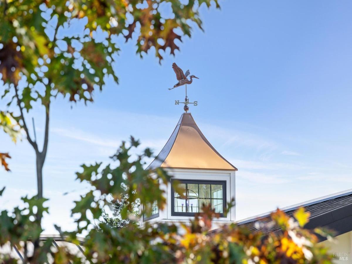 MLS #325096012 img 0