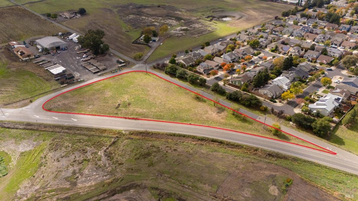 MLS #325096168 img 0