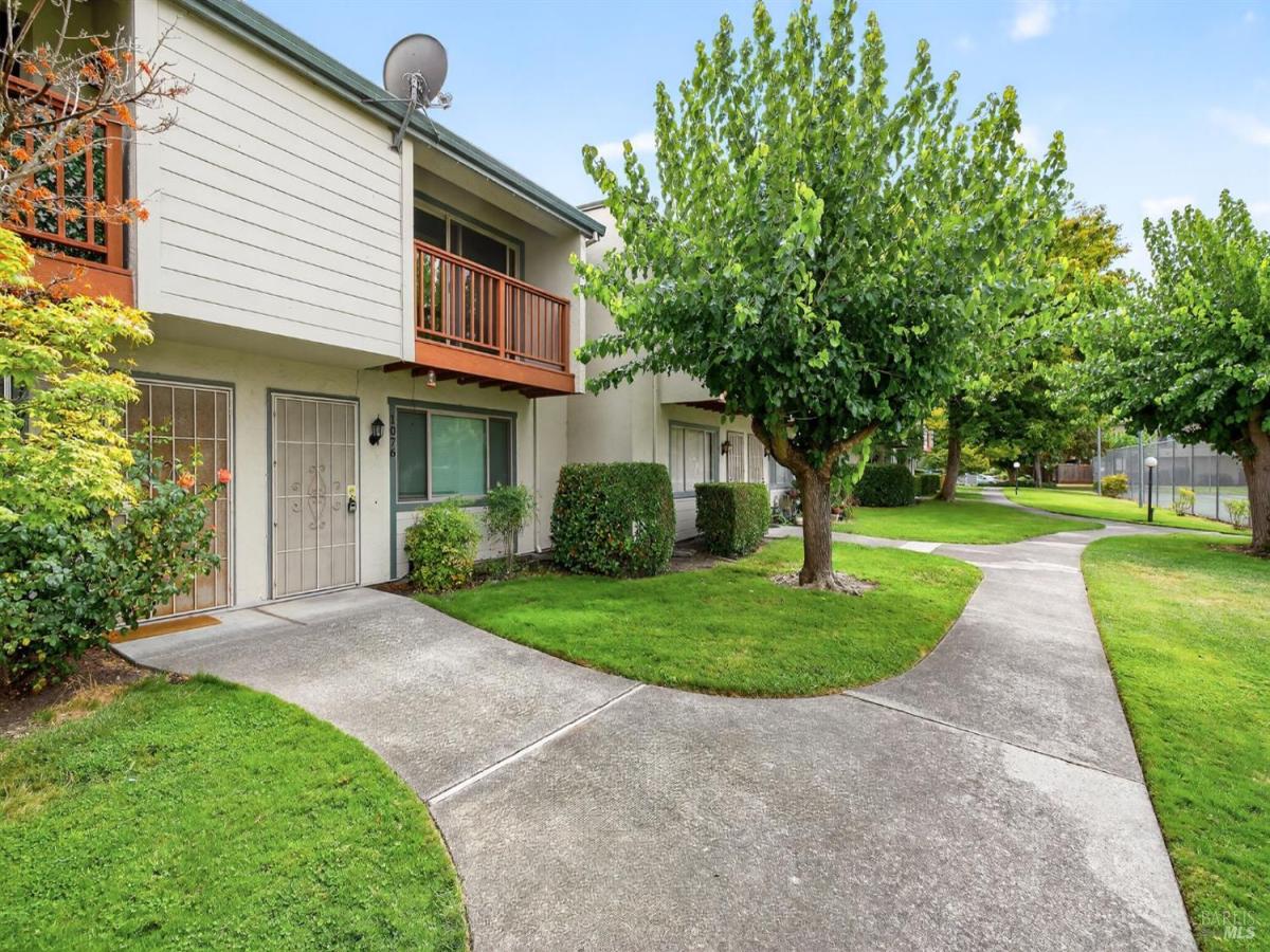 MLS #325096408 img 0