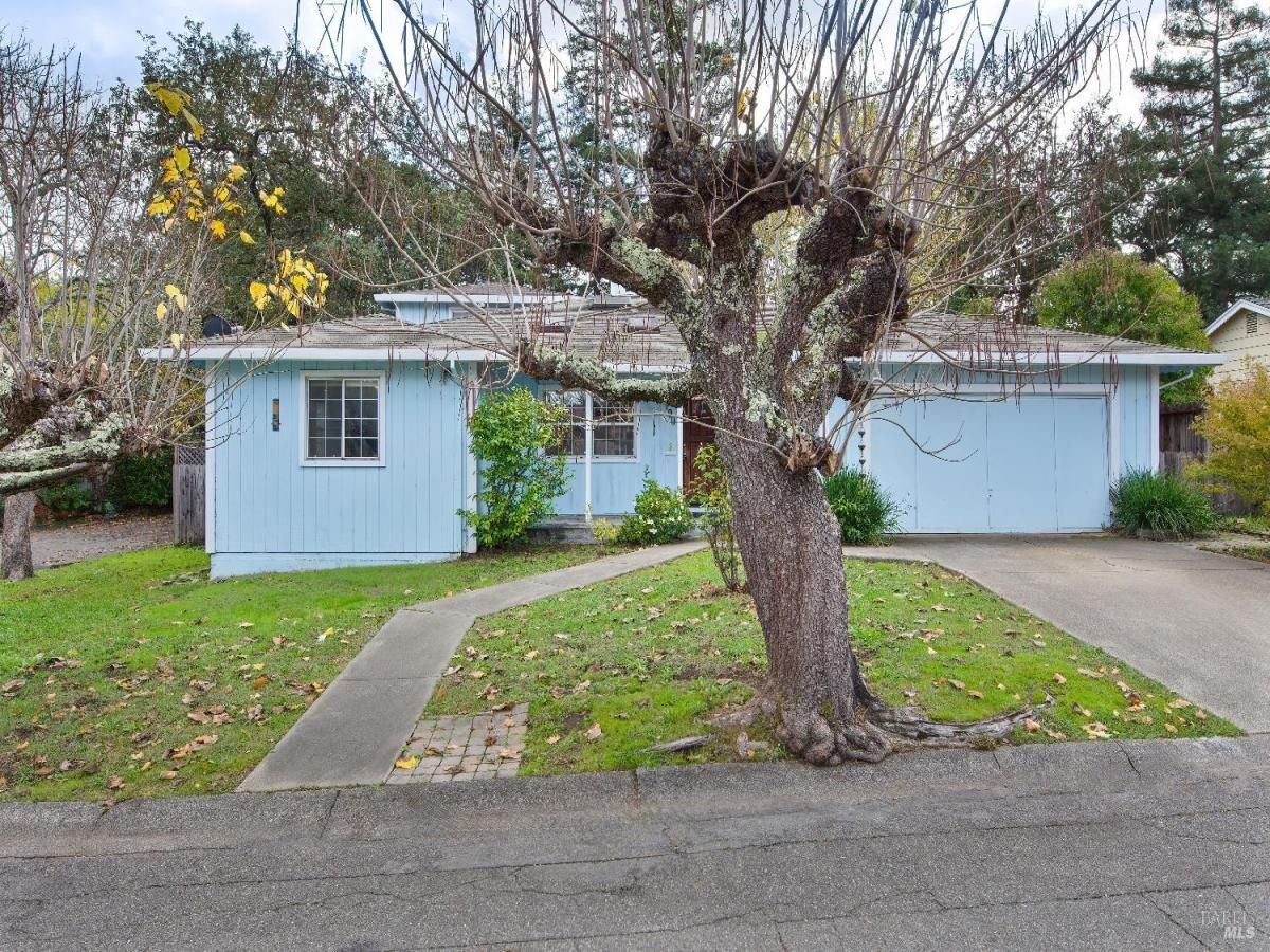 MLS #325096476 img 0