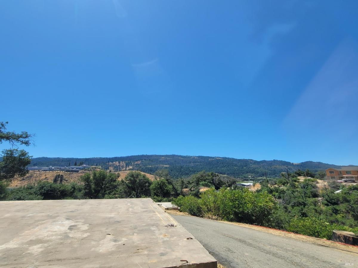 MLS #325096582 img 0