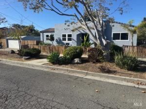 MLS #325096681 img 0