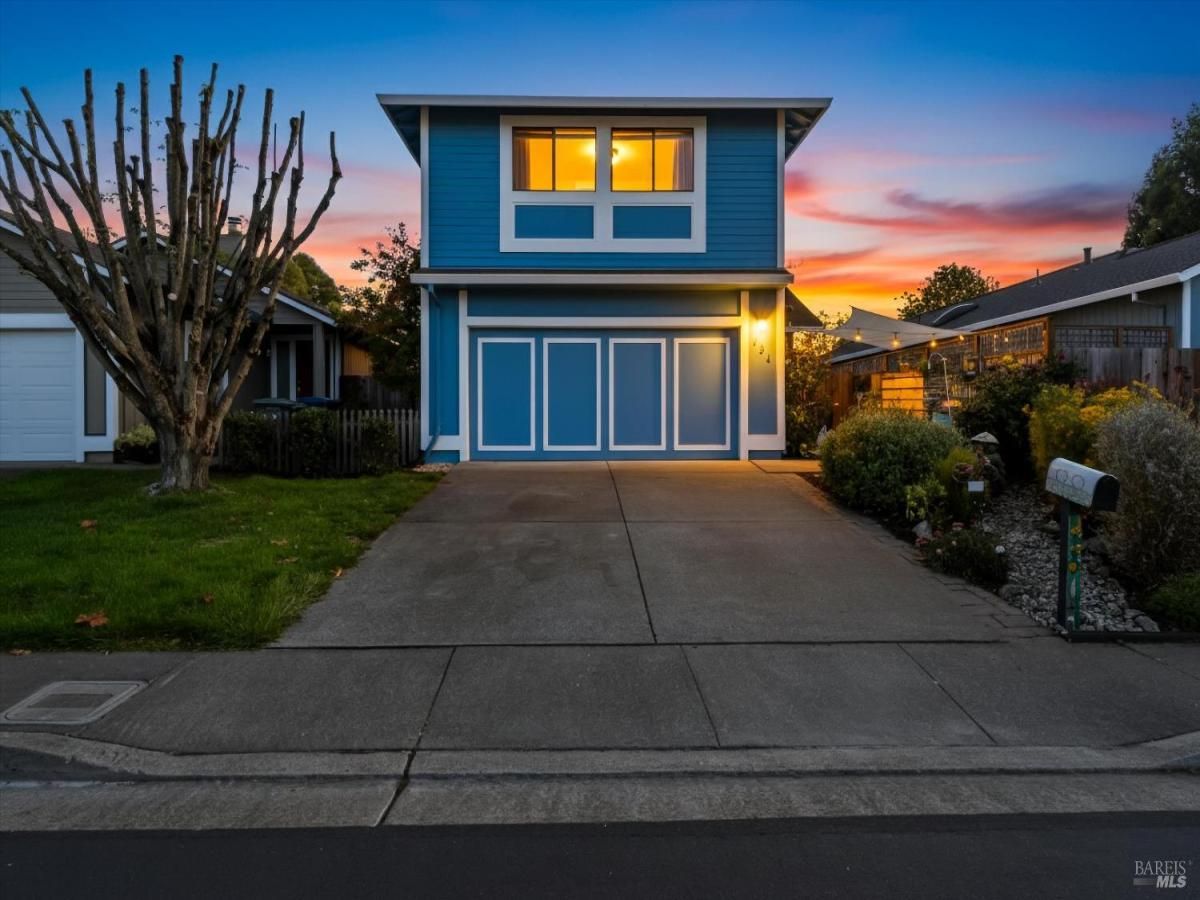 MLS #325096863 img 0