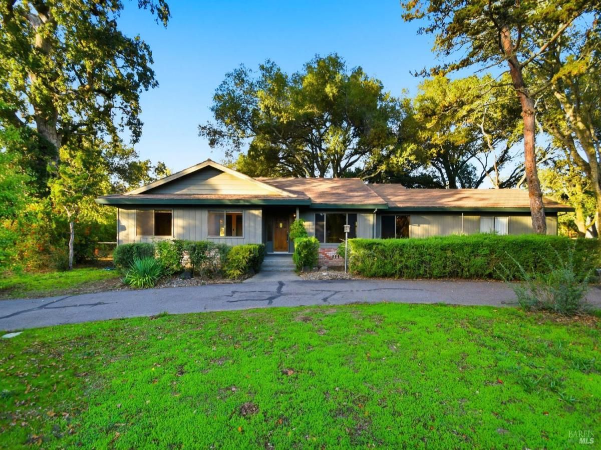 MLS #325097058 img 0