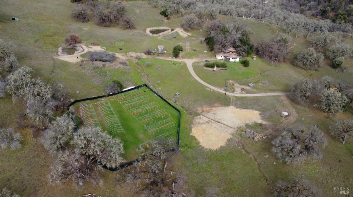 MLS #325097289 img 0