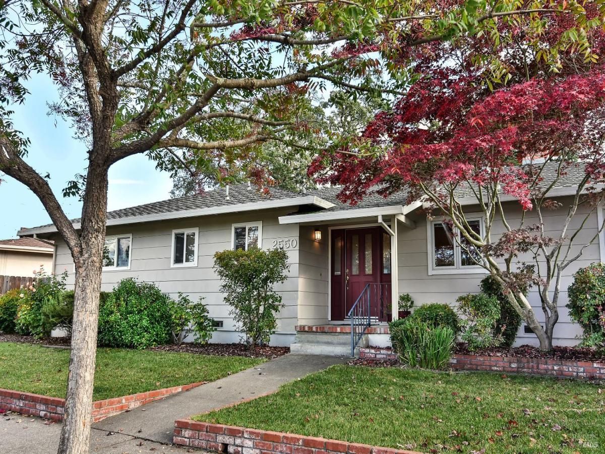 MLS #325097296 img 0