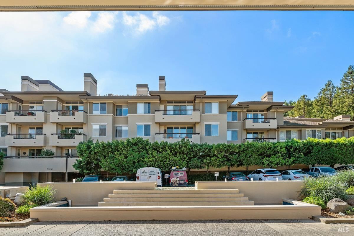 MLS #325097353 img 0