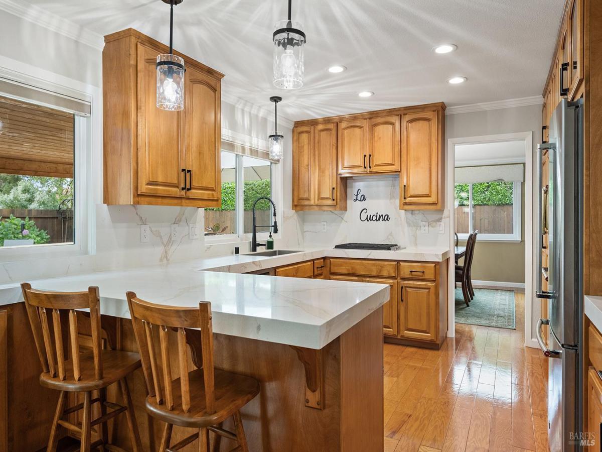 MLS #325097485 img 0