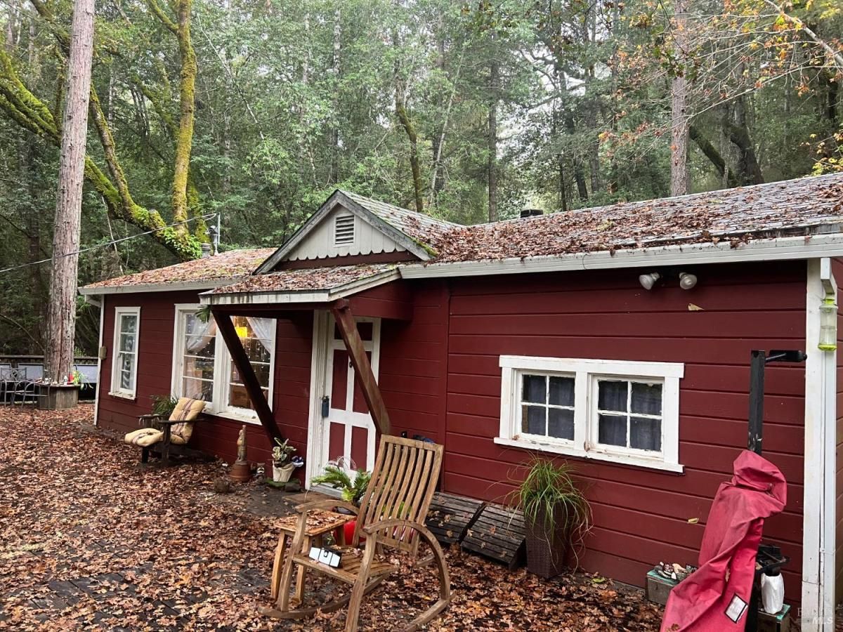 MLS #325097730 img 0