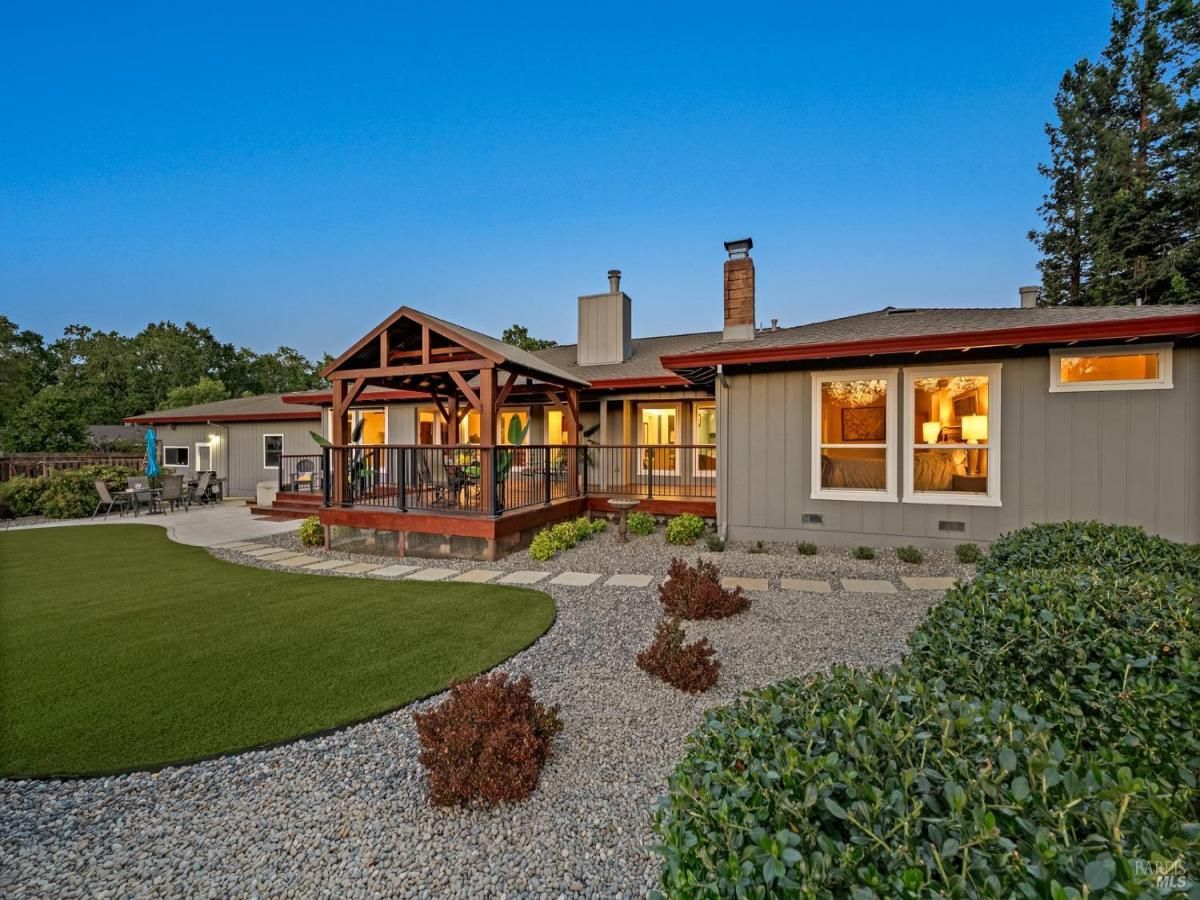 MLS #325097831 img 0