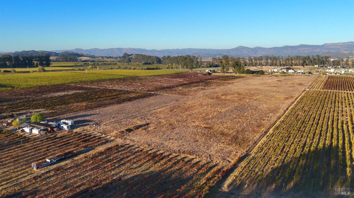 MLS #325097858 img 0