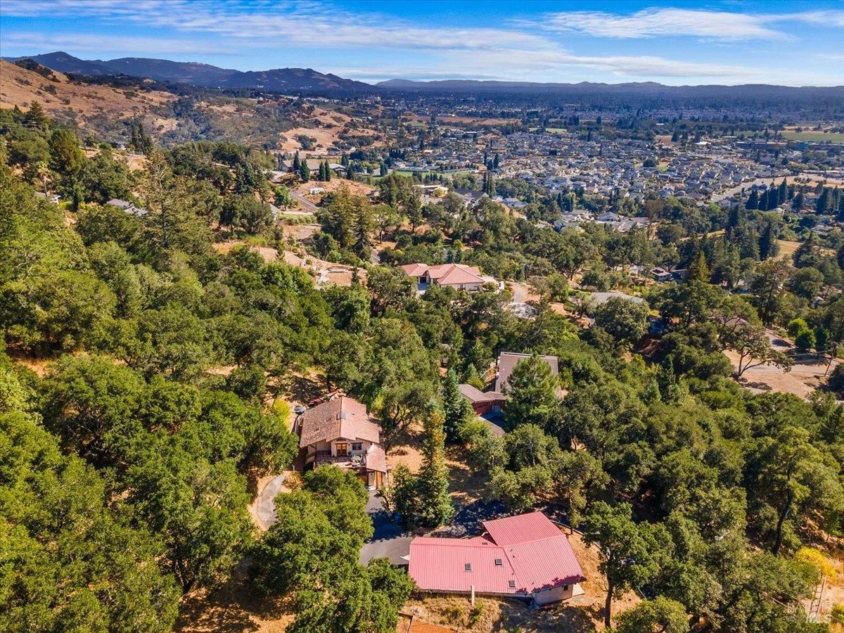 MLS #325098096 img 0