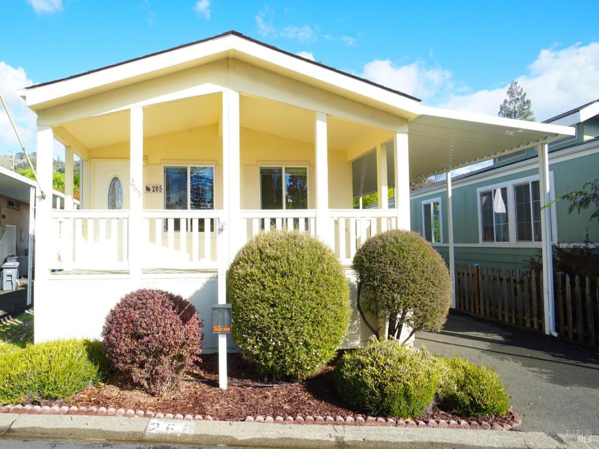 MLS #325098657 img 0