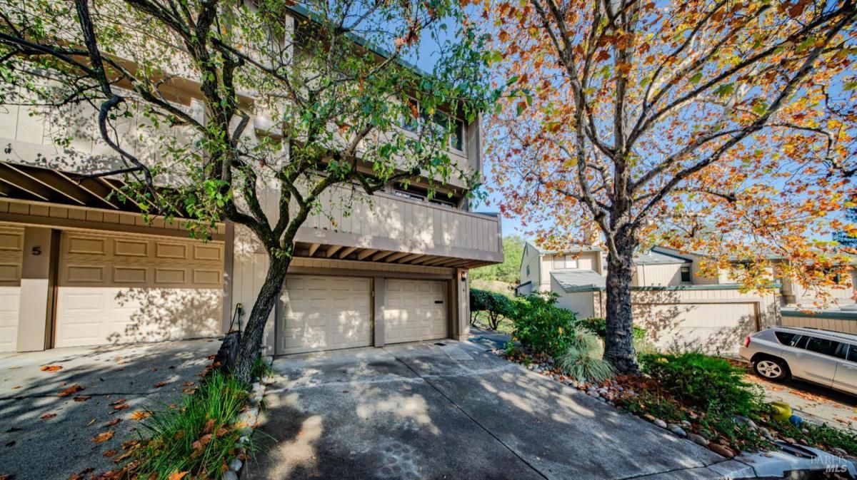 MLS #325098751 img 0