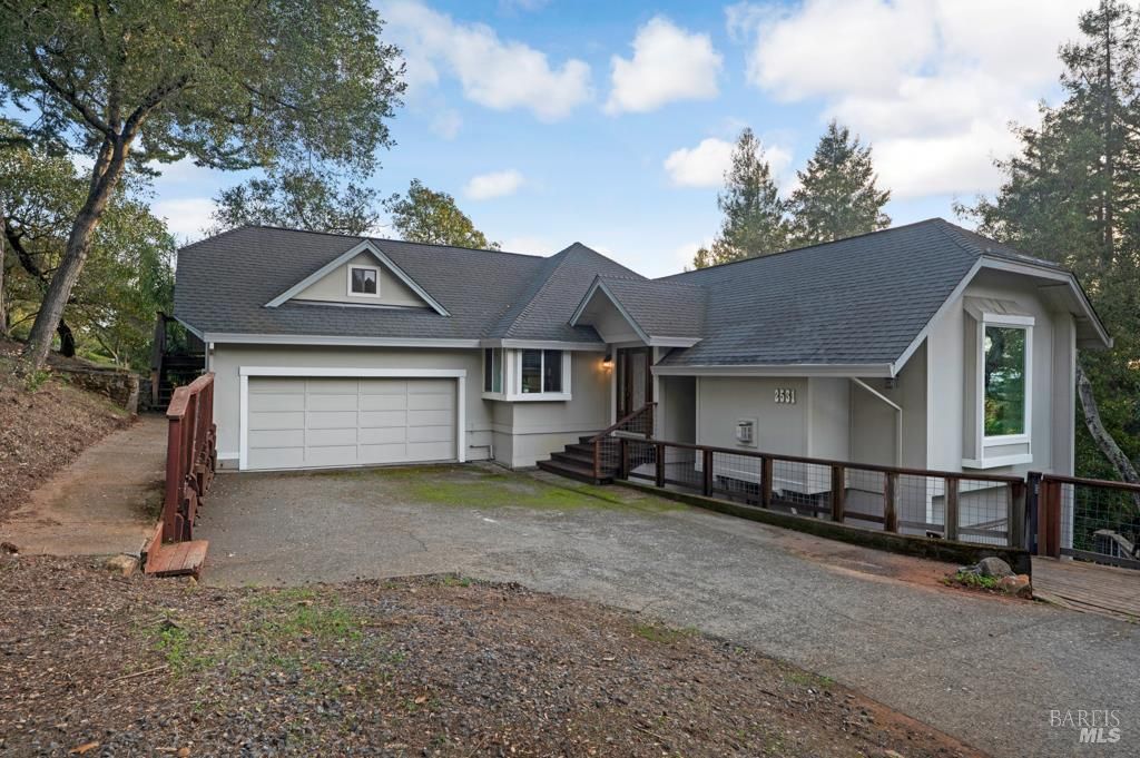 MLS #325098844 img 0