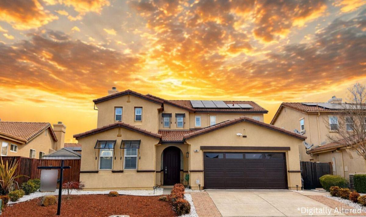 MLS #325099177 img 0