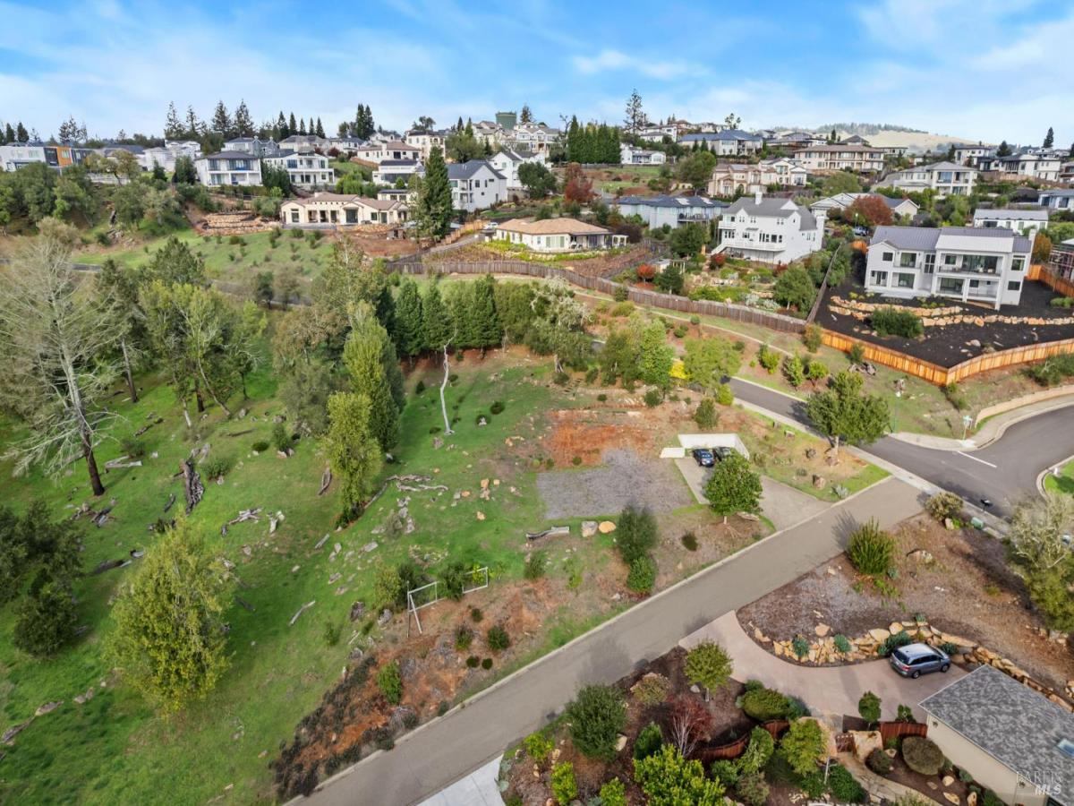 MLS #325099386 img 0