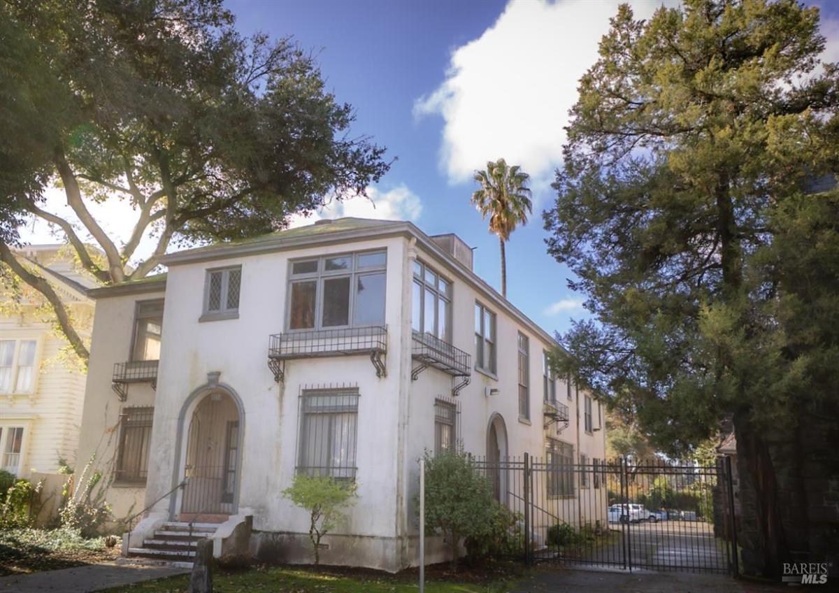 MLS #325099437 img 0