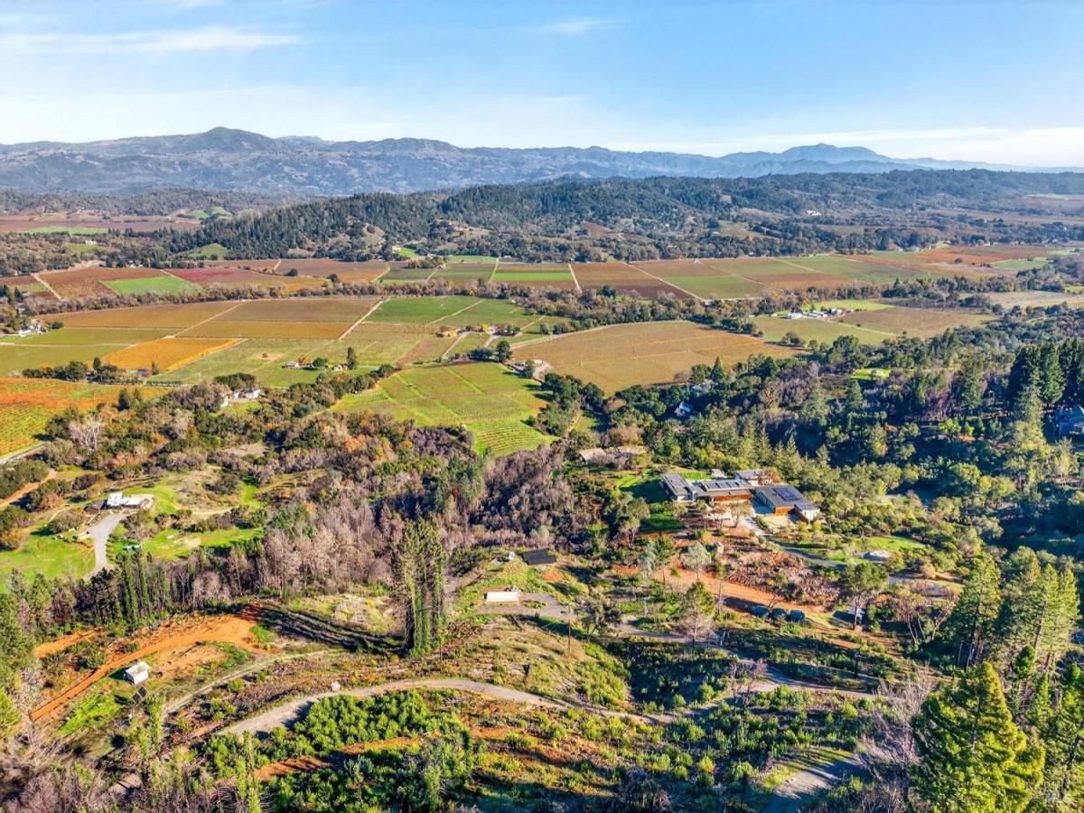 MLS #325100459 img 0