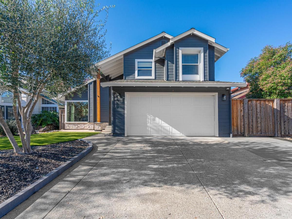 MLS #325102205 img 0