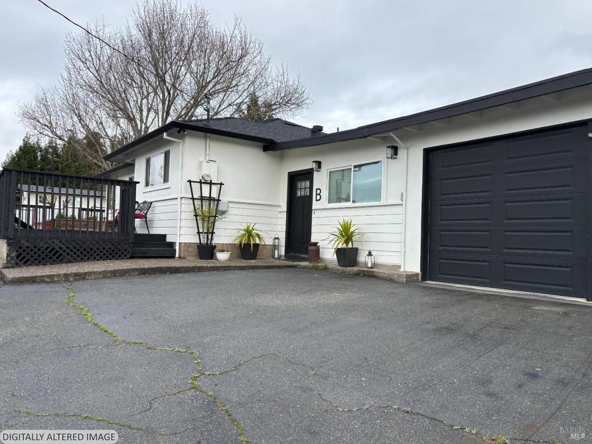 MLS #325103052 img 0