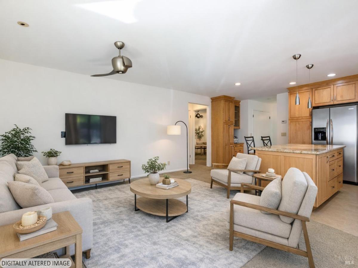 MLS #325103193 img 0