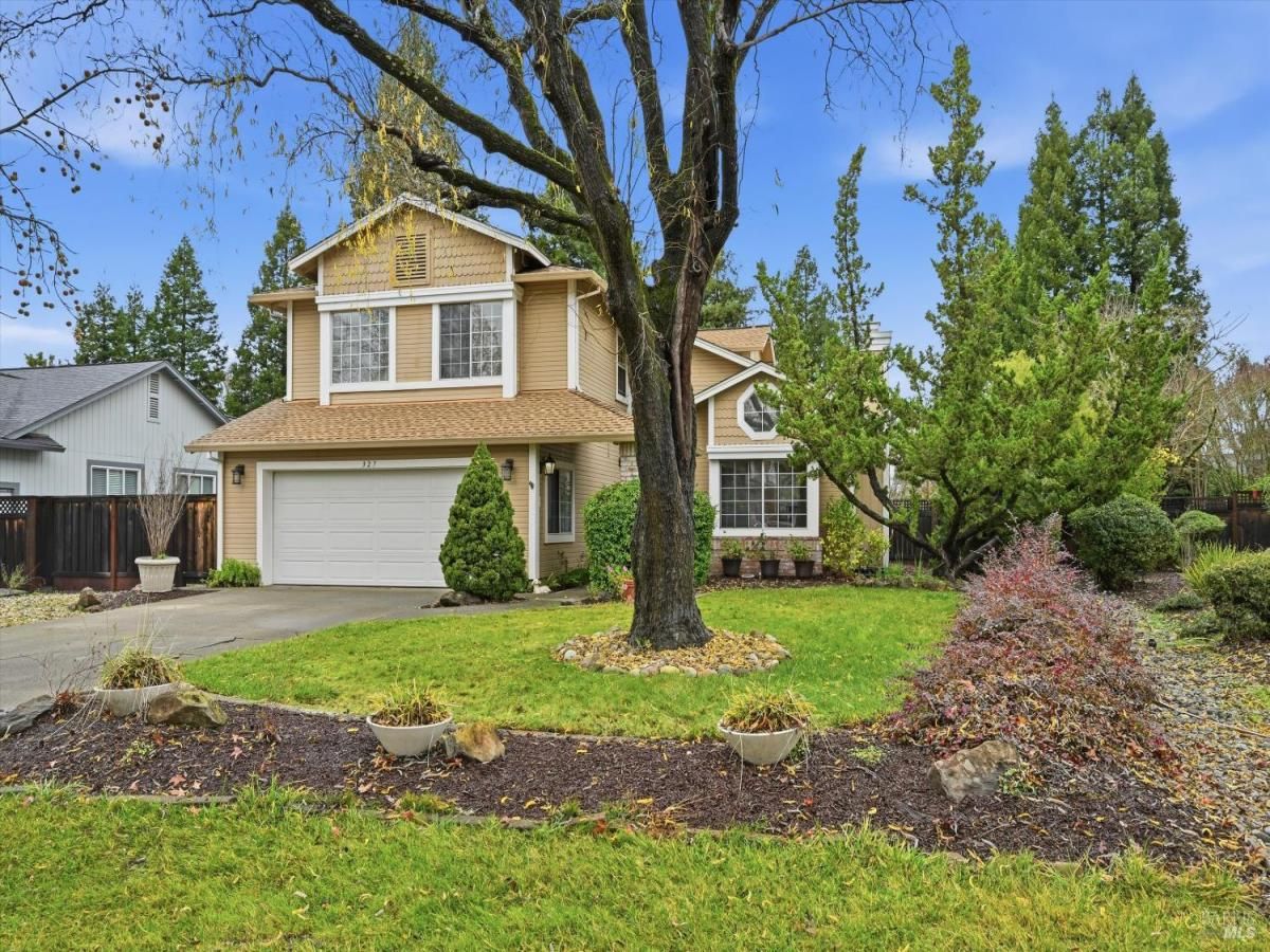 MLS #325104416 img 0