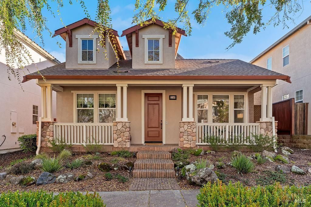 MLS #326001580 img 0