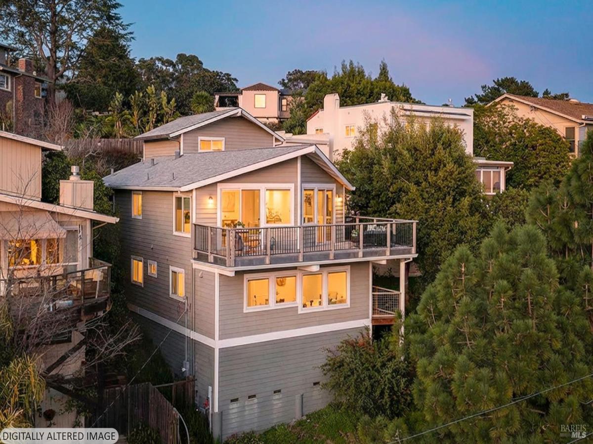 MLS #326002154 img 0