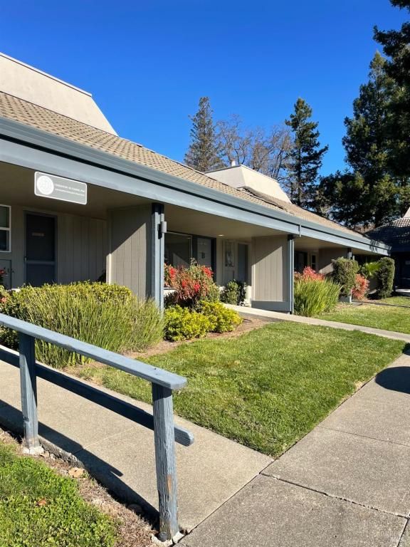 MLS #326002289 img 0