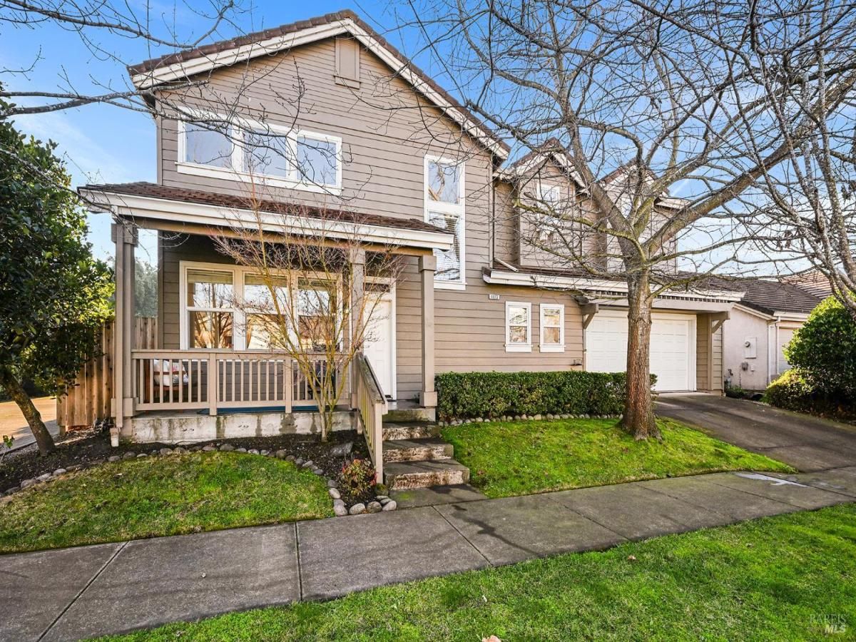 MLS #326002522 img 0