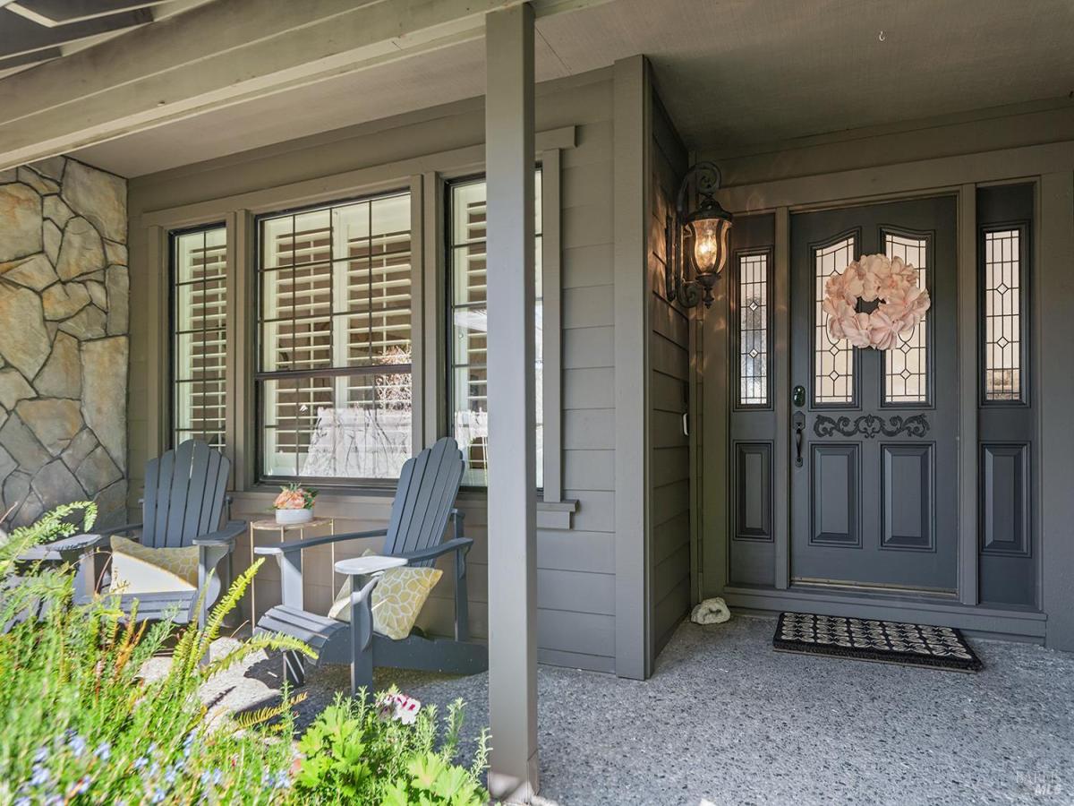 MLS #326003517 img 0