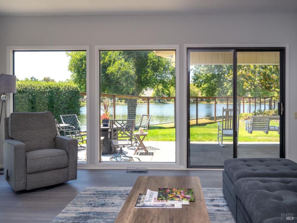 MLS #326004056 img 0