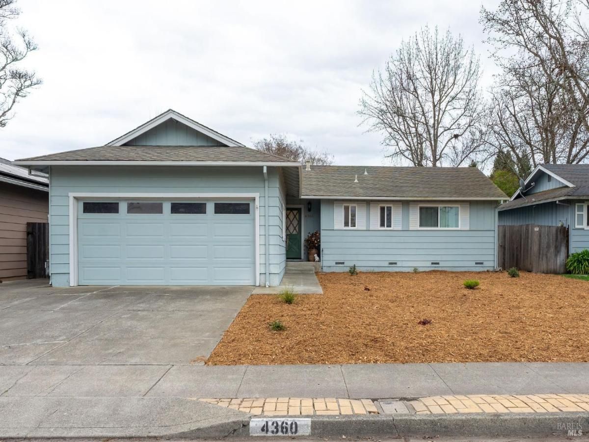 MLS #326004144 img 0