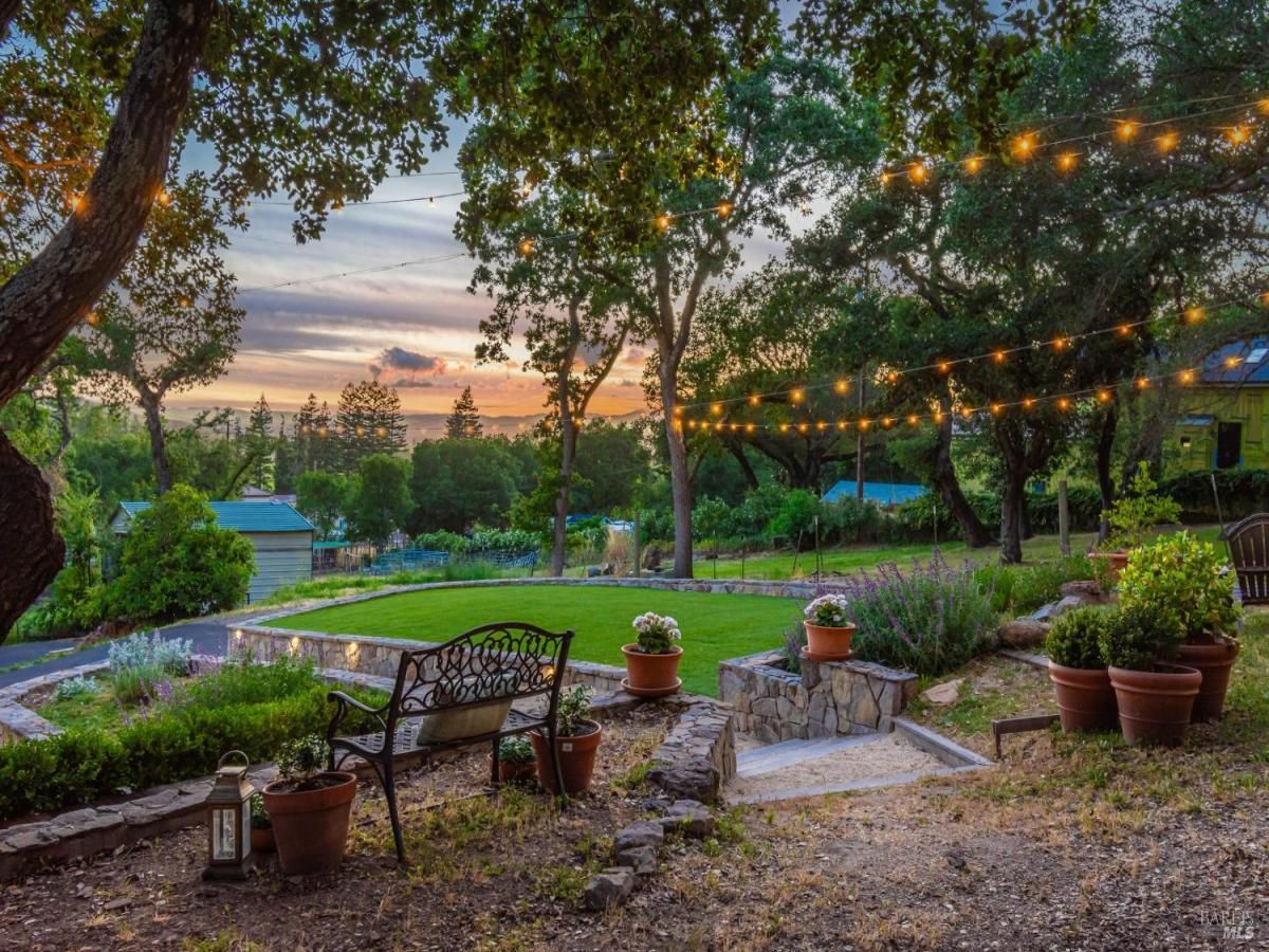 MLS #326004165 img 0