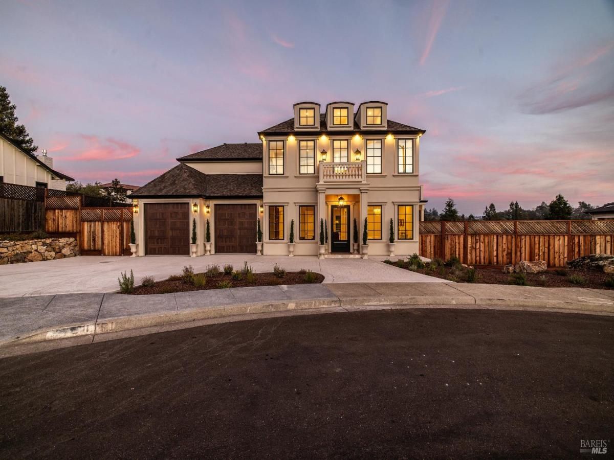 MLS #326004358 img 0