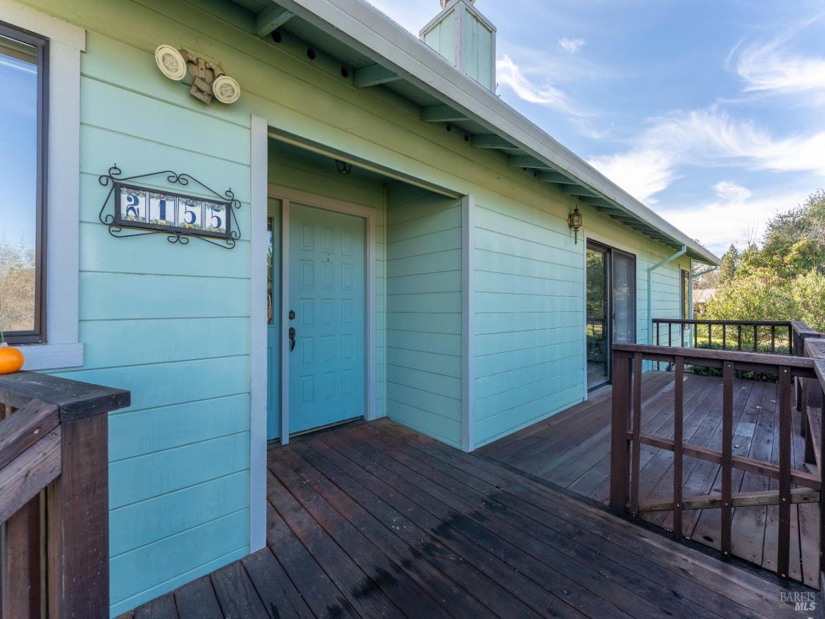 MLS #326004363 img 0