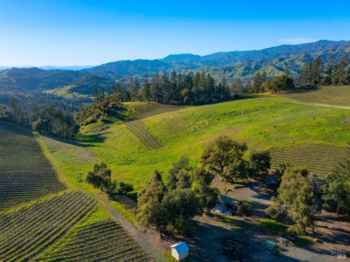 MLS #326004608 img 0