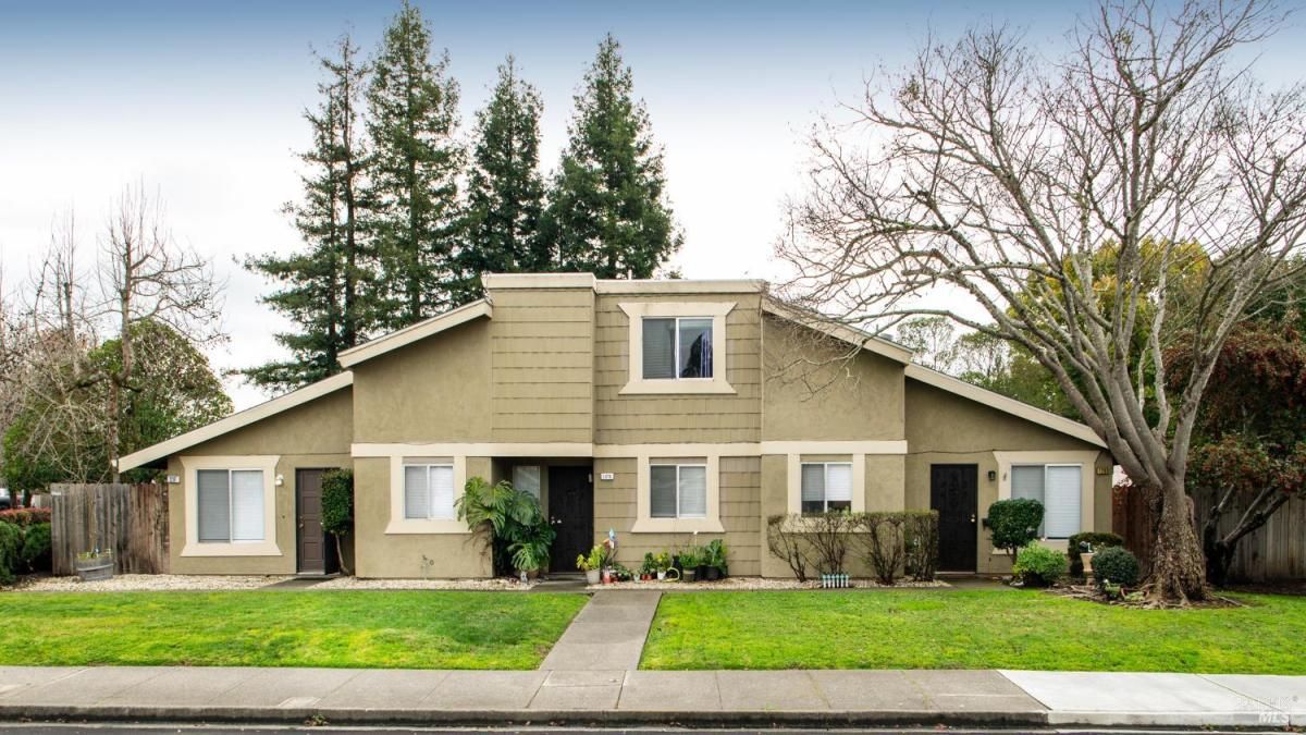 MLS #326004671 img 0