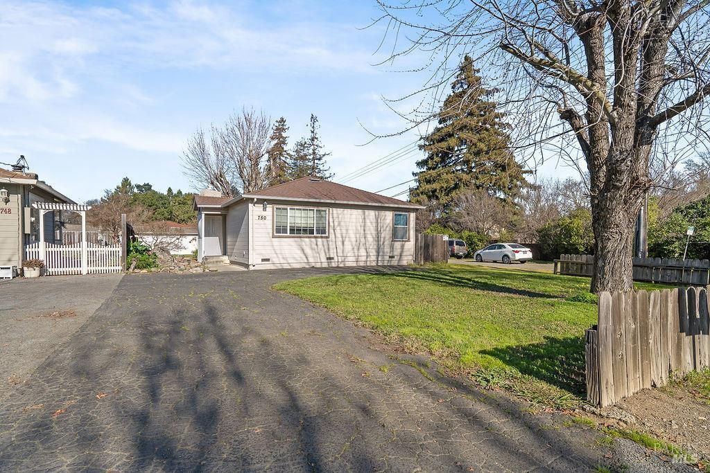 MLS #326004734 img 0