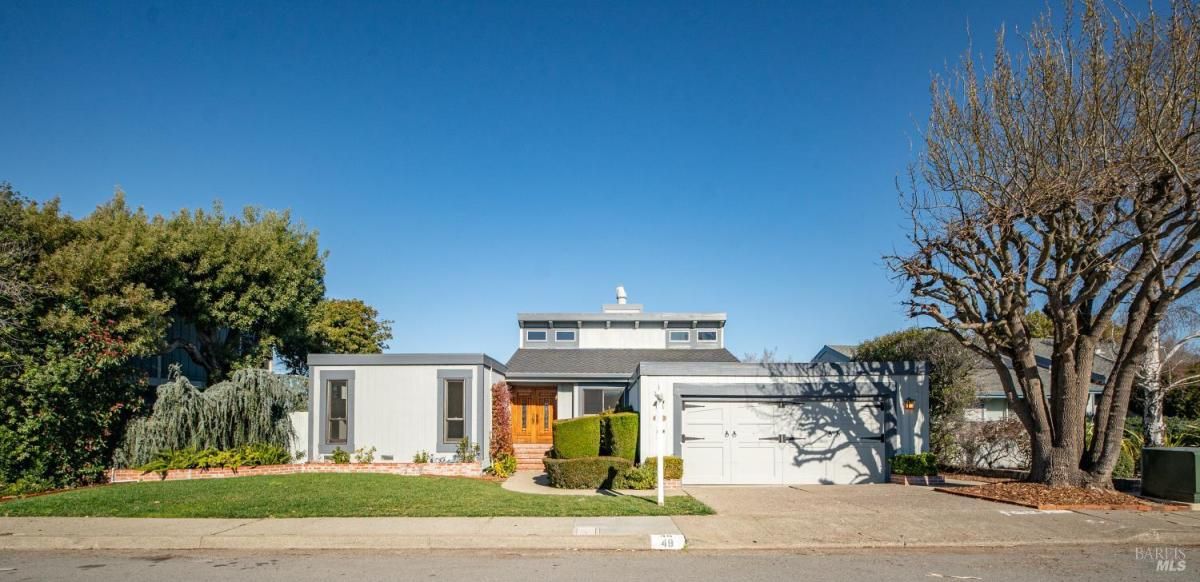 MLS #326005207 img 0