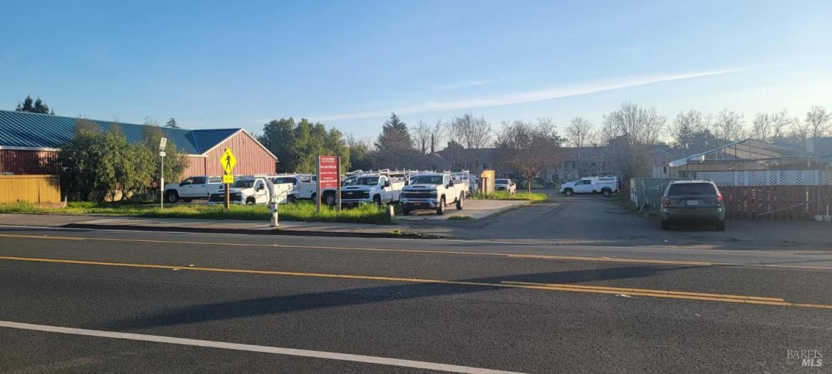 MLS #326006143 img 0