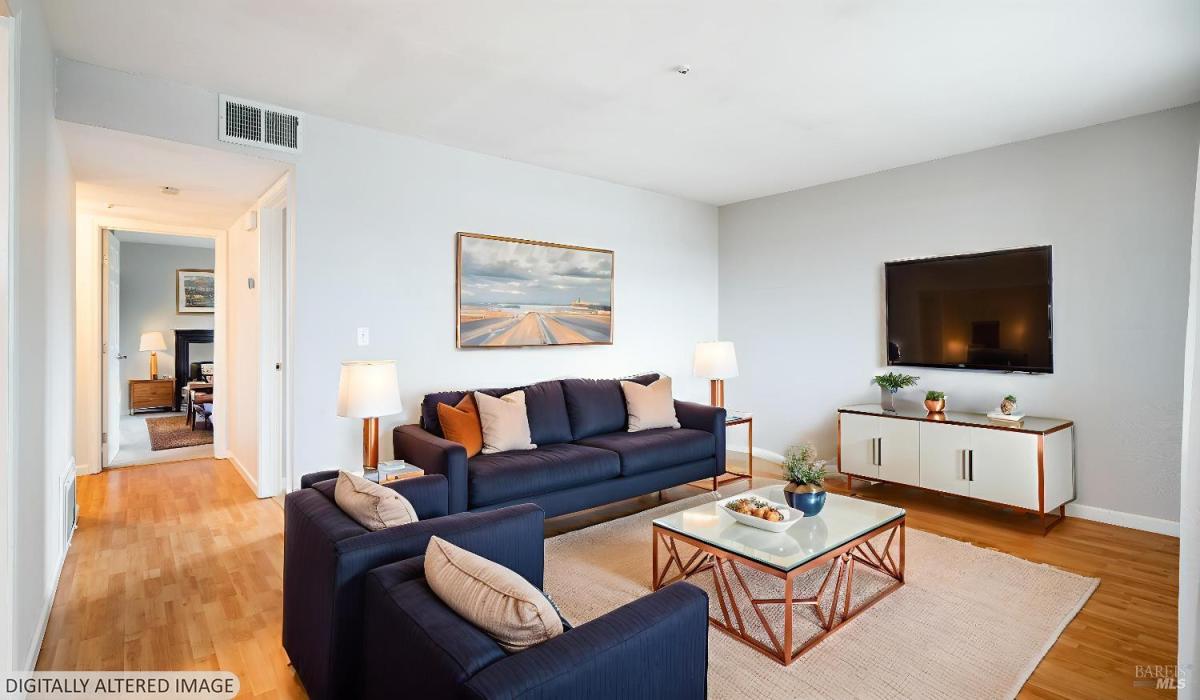 MLS #326006160 img 0