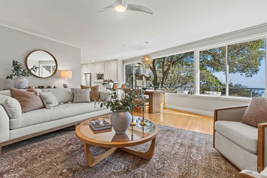 MLS #326006283 img 0