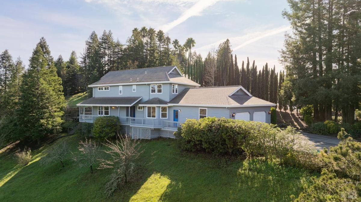 MLS #326006677 img 0